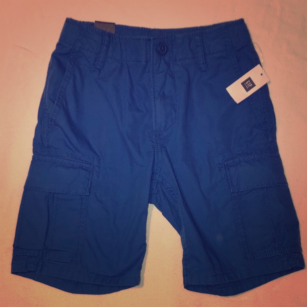 NWT Boys Size 6 Gap cargo shorts